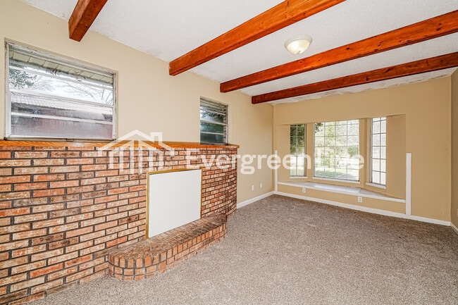 Building Photo - 3322 Bonds Ave