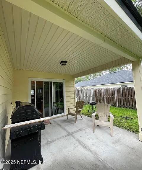 Building Photo - 8822 Weston Living Way