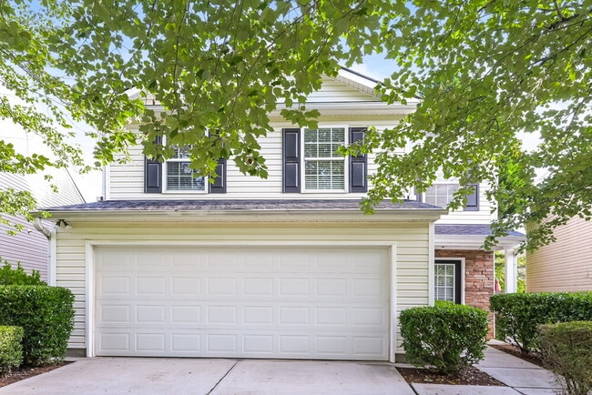 Building Photo - 2495 Mayfair Dr