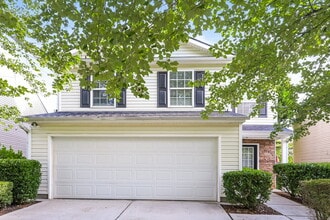 Building Photo - 2495 Mayfair Dr