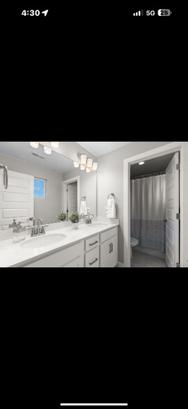 Building Photo - 3636 Sublime Crt