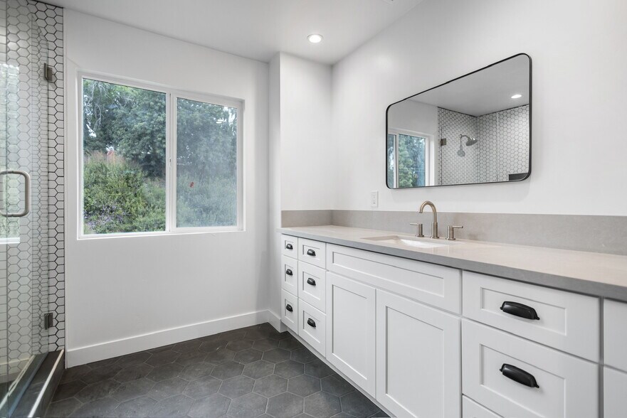 Building Photo - 4895 54th St