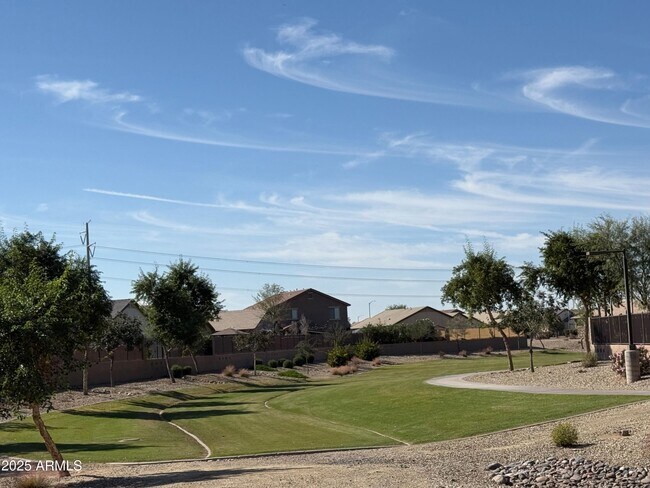 Building Photo - 7516 W Darrel Rd