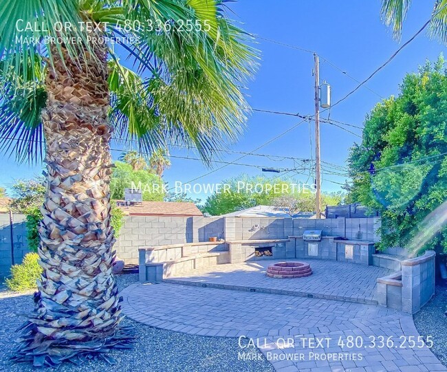 Building Photo - 1333 E Don Carlos Ave