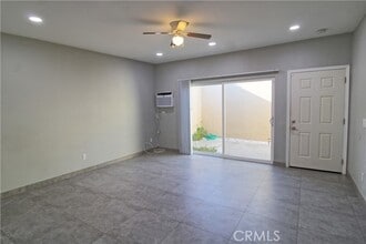 Building Photo - 707 E Chuckwalla Rd