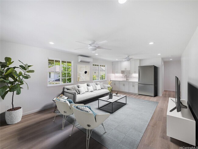 Building Photo - 2883 Oahu Ave