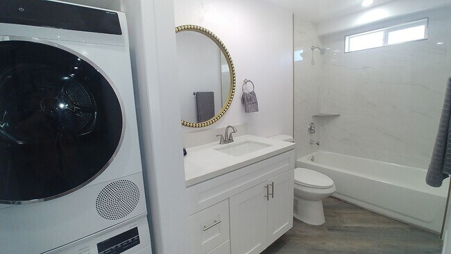 Interior Photo - Villa Granada