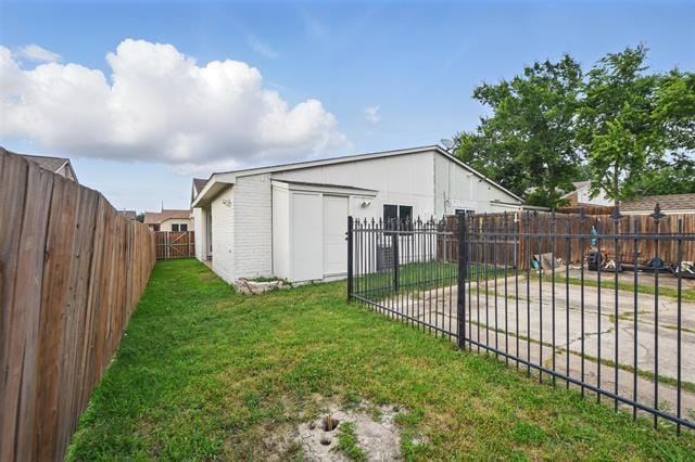 Building Photo - 6037 McAfee Dr
