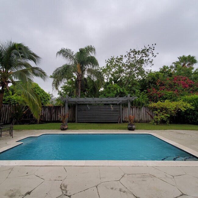 Building Photo - 9942 SW 154th St