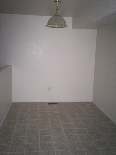 Building Photo - 615 Bosque Vista Point