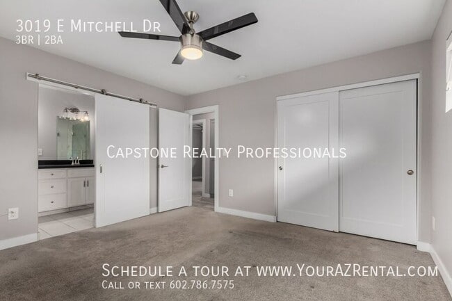 Building Photo - 3019 E Mitchell Dr
