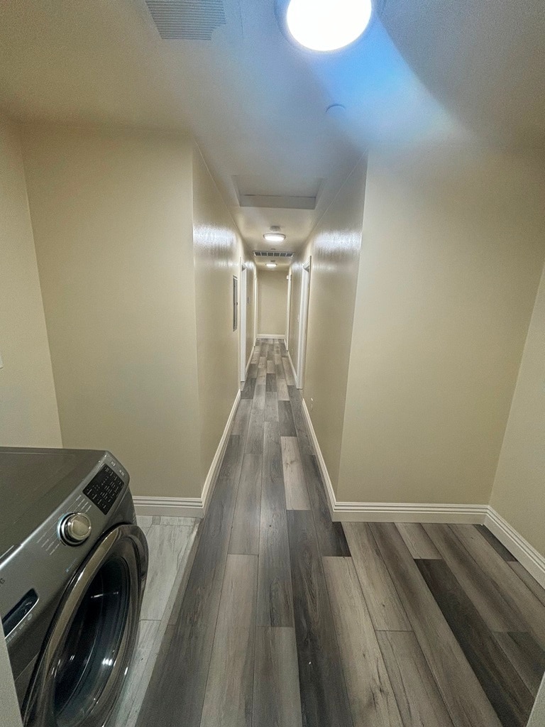 Building Photo - 1229 W Gage Ave