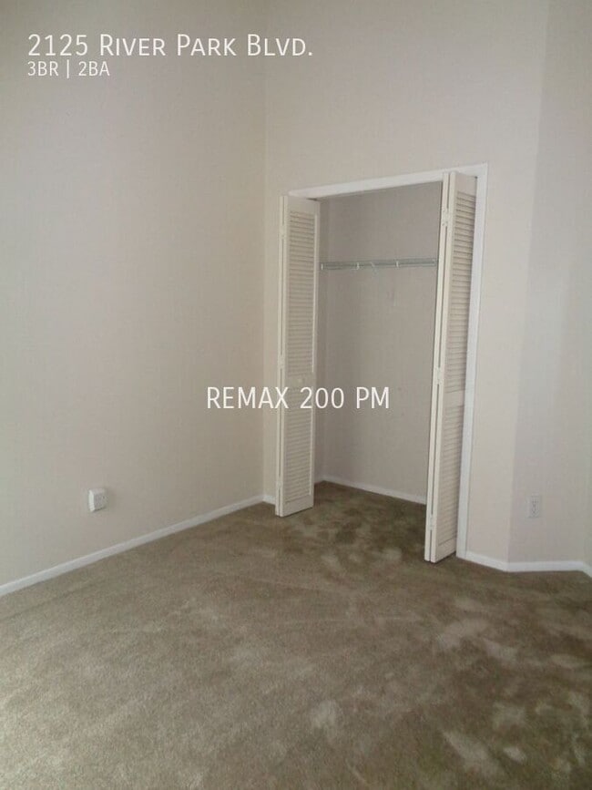 Building Photo - 2125 River Park Blvd