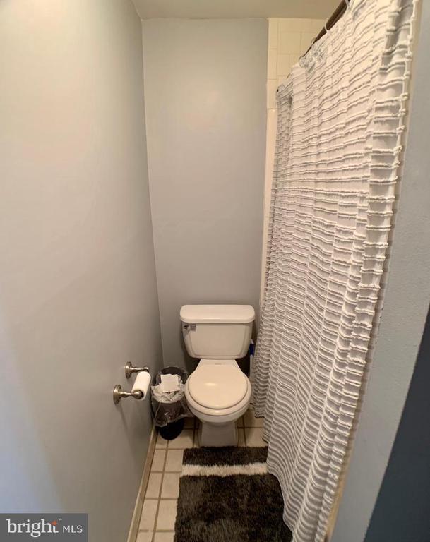 Building Photo - 4055 Cardin Pl