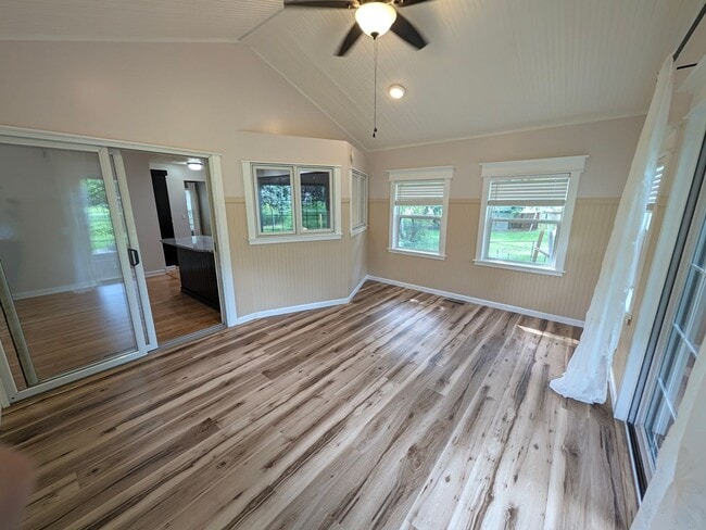 Building Photo - 808 Leprechaun Ln