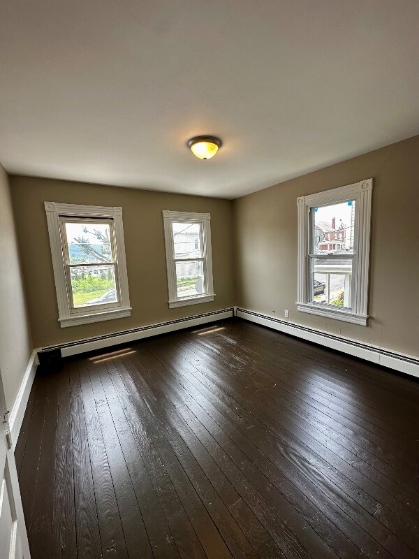 Building Photo - 229 Coal St