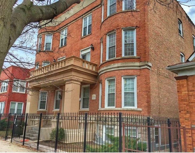 Primary Photo - 5318 S Wabash Ave