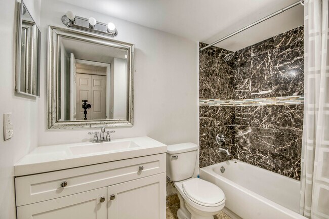 Building Photo - 9200 SW 3rd St