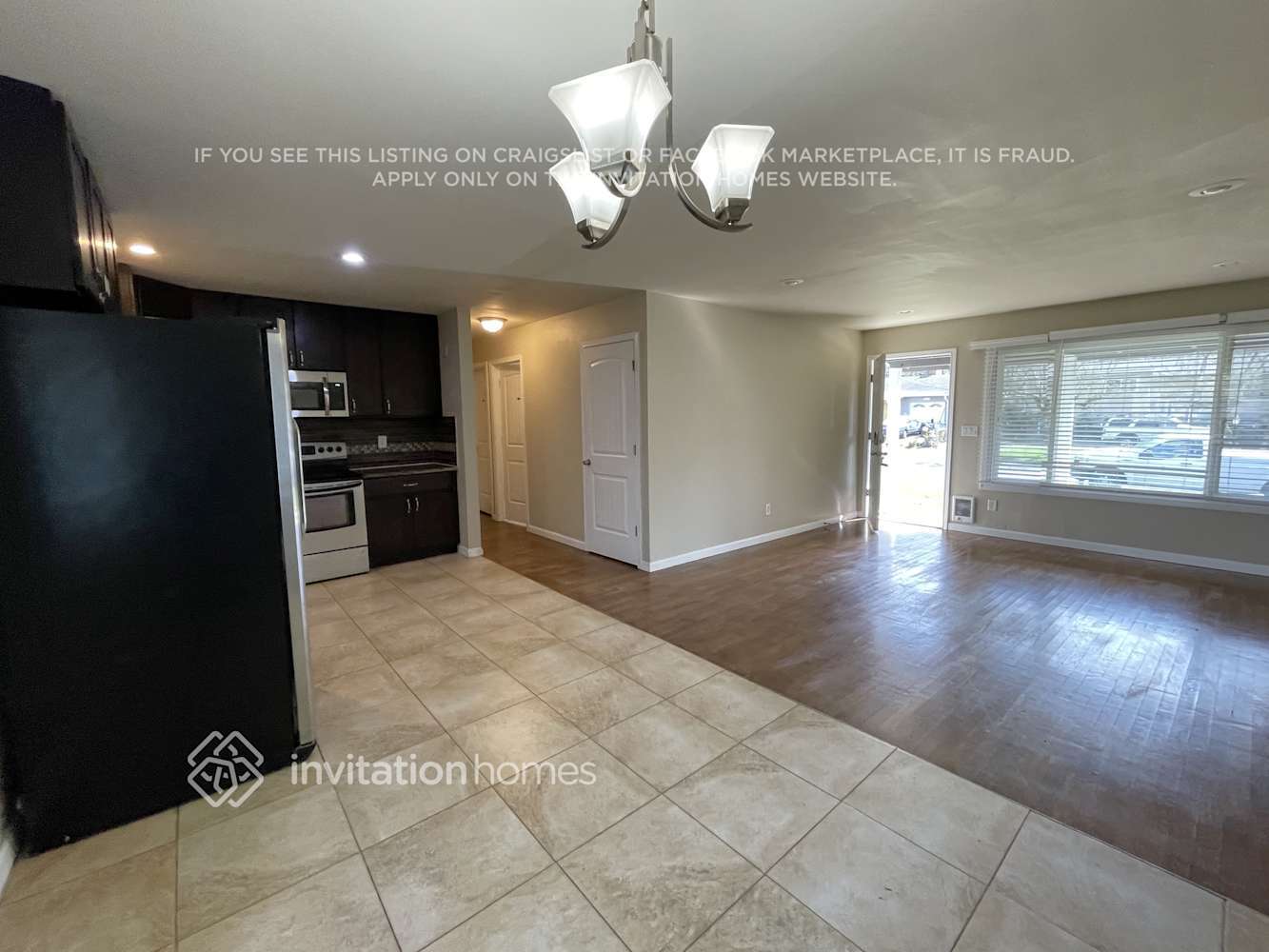 Building Photo - 1802 S 246th Pl