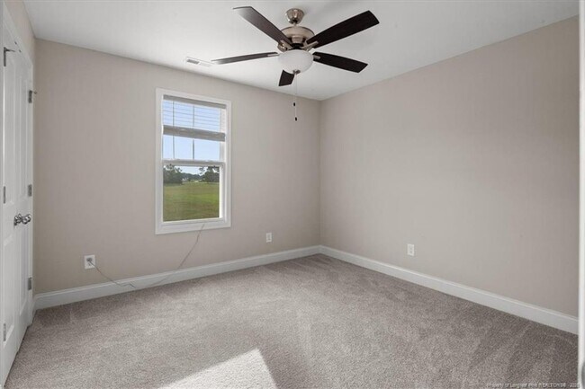 Building Photo - 229 Turkey Trot Ln
