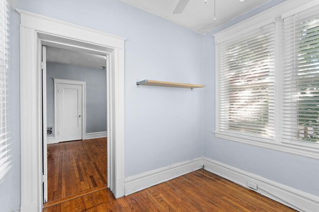 Building Photo - 4016 Flad Ave
