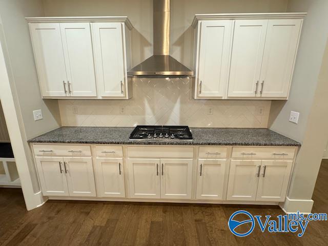 Building Photo - 7112 Hickory Cv Wy