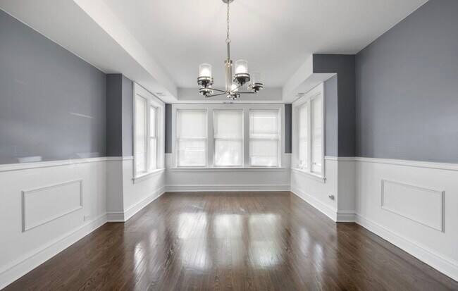 Building Photo - 8222 S Maryland Ave