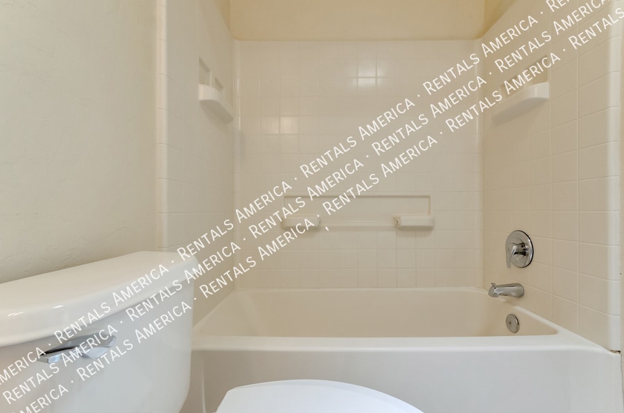 Building Photo - 7202 E Chelsie Kaye Ln