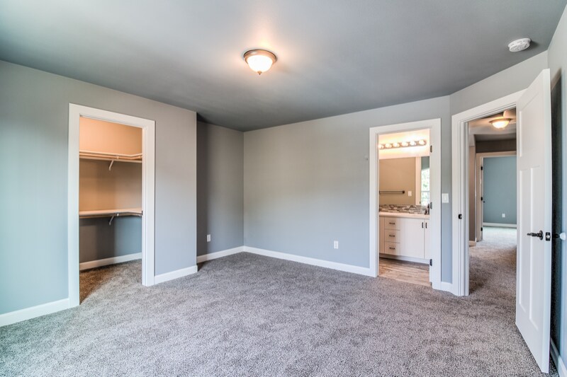 Building Photo - 663 S 83rd Ave