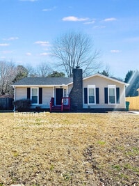 Building Photo - 3100 Chenango Dr
