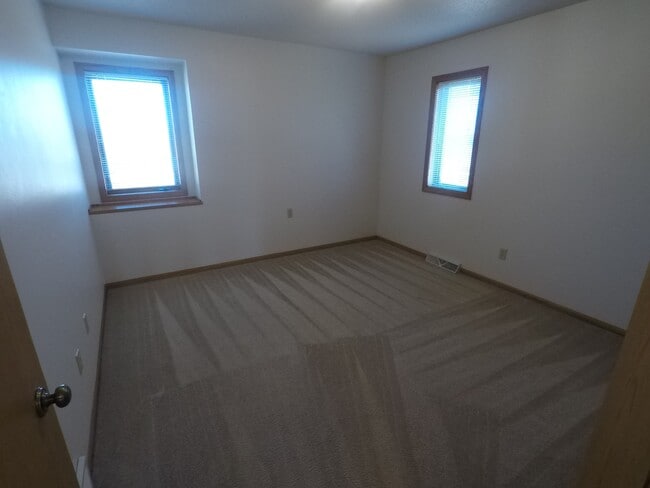 Building Photo - 1509 Kenwood Dr