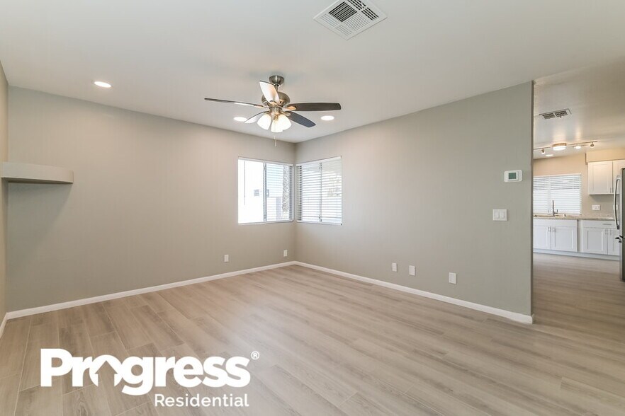 Building Photo - 364 Toyabe St