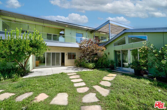 Building Photo - 6000 Philip Ave