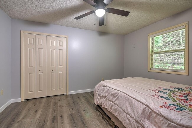 Building Photo - 4406 Willmary Dr