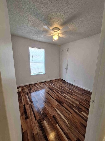 Building Photo - 207 Fairmont St