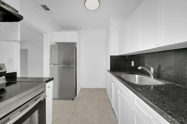 Building Photo - 1260 NW 58th St