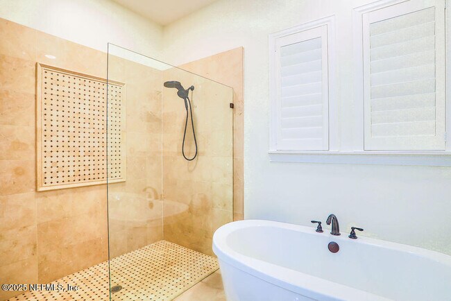 Building Photo - 8849 Pallazzo Terrace
