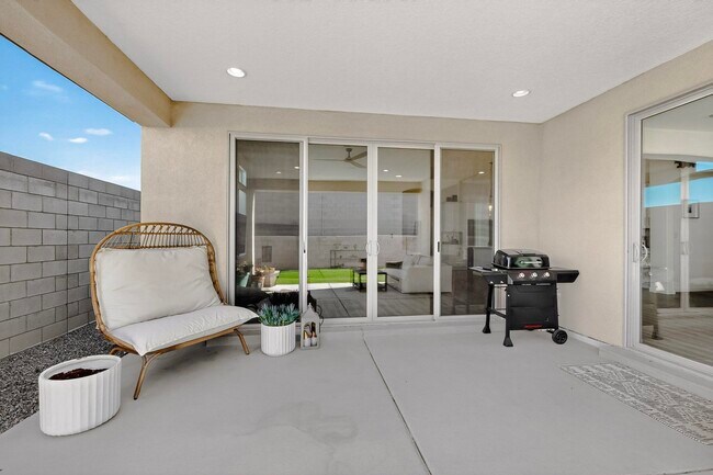 Building Photo - 8345 Salinger Wy NW