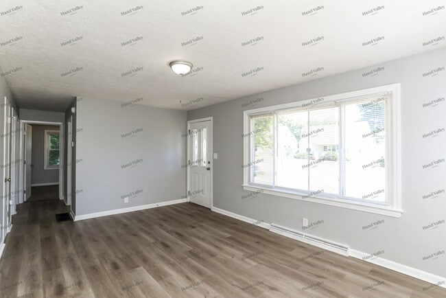 Building Photo - 79 Red Bud Ln