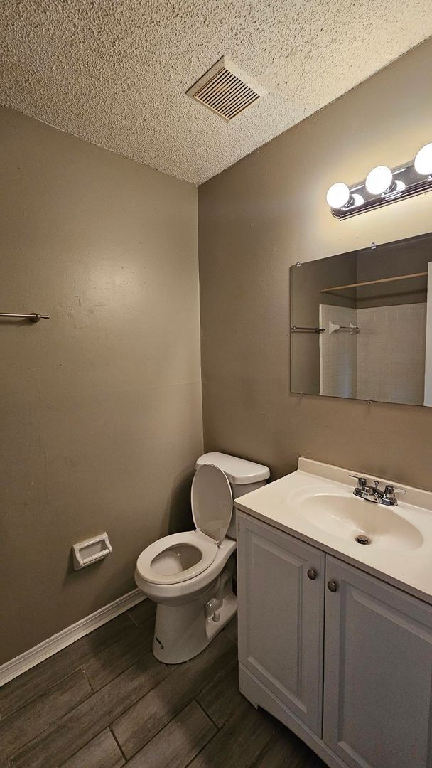 Building Photo - 7655 Melissa Ct