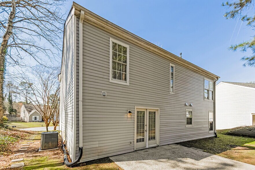 Building Photo - 1902 Shadbark Ct