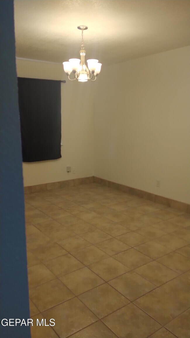 Building Photo - 5728 Dalhart Dr
