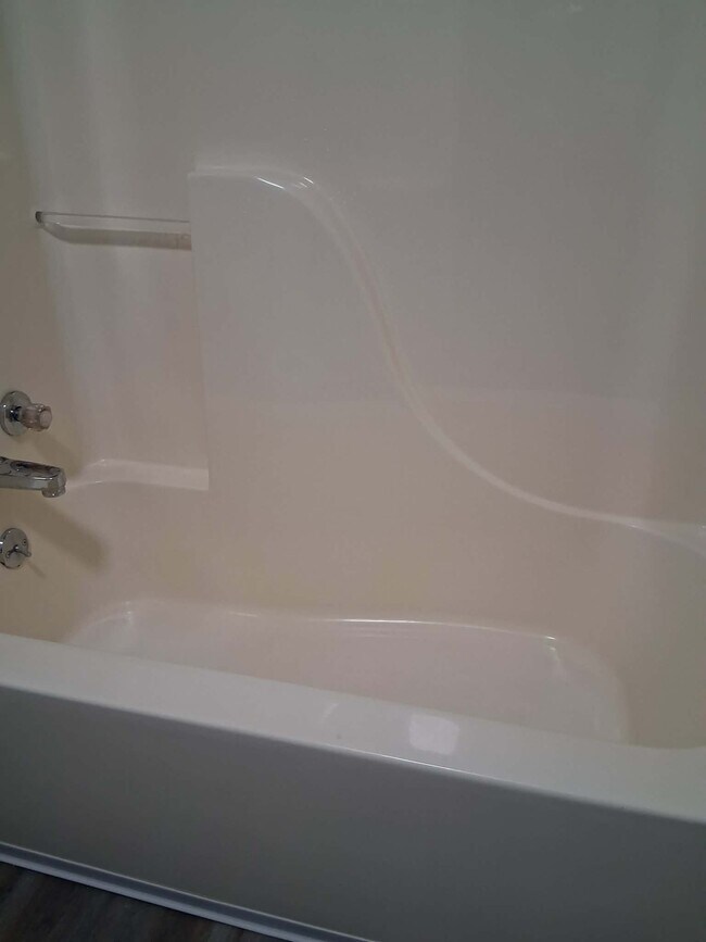 Building Photo - 1254 Fairground Rd