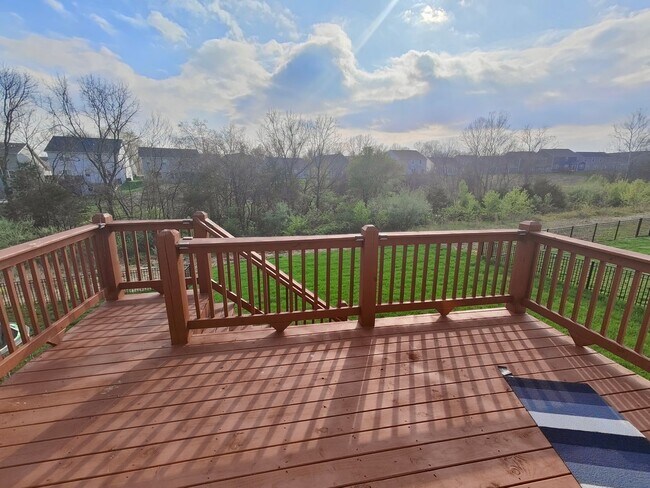 Building Photo - Gorgeous New Construction Middletown Home!