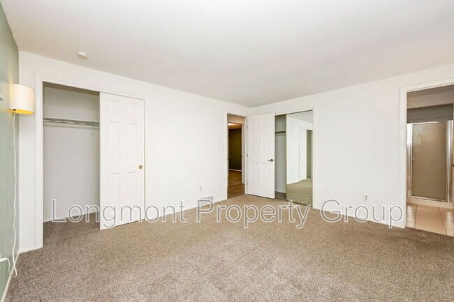 Building Photo - 2336 Smith Ct
