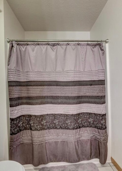 Building Photo - 1531 Lucas Dr