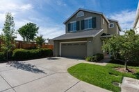 Building Photo - Stunning Updated Alameda Home w/ Backyard Deck & Custom Features