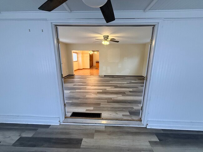 Building Photo - 5621 Rudyard Rd