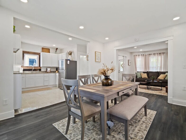 Building Photo - 6020 Fir Ave