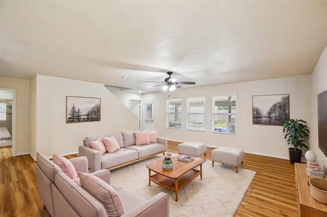 Building Photo - 21127 Fox Orchard Ct